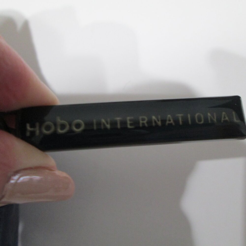 Hobo International Navy Patent Clutch - Picture 7 of 8
